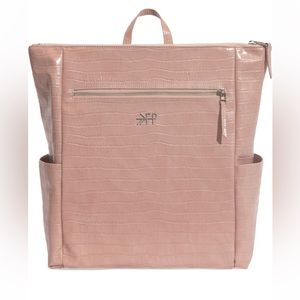 Minimal Water Resistant Faux Leather Diaper Backpack
FRESHLY PICKED